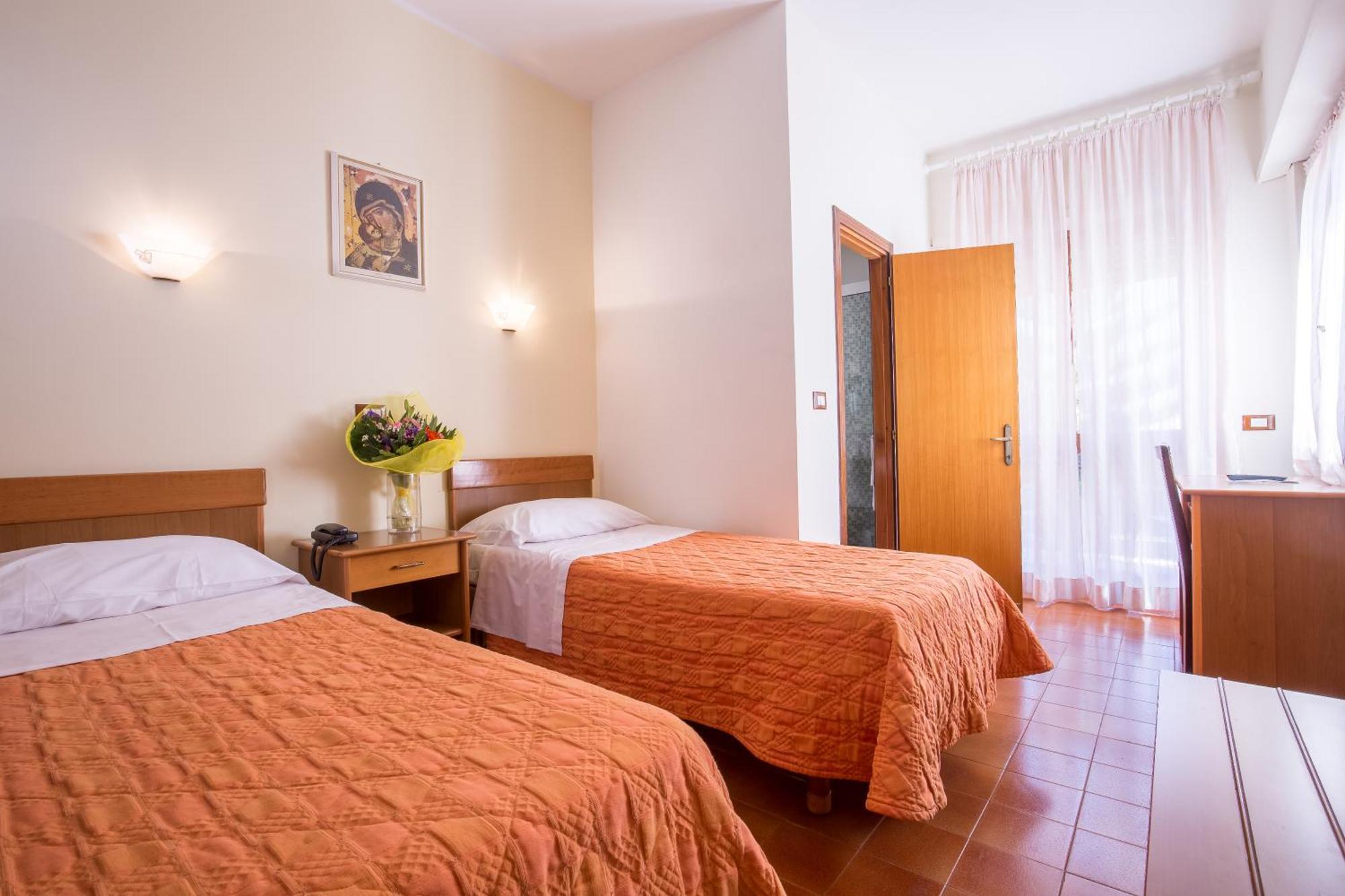 Hotel Casa Tra Noi Rom Exteriör bild