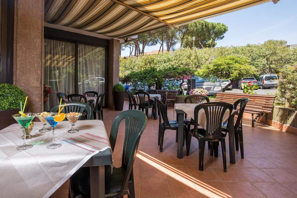 Hotel Casa Tra Noi Rom Exteriör bild