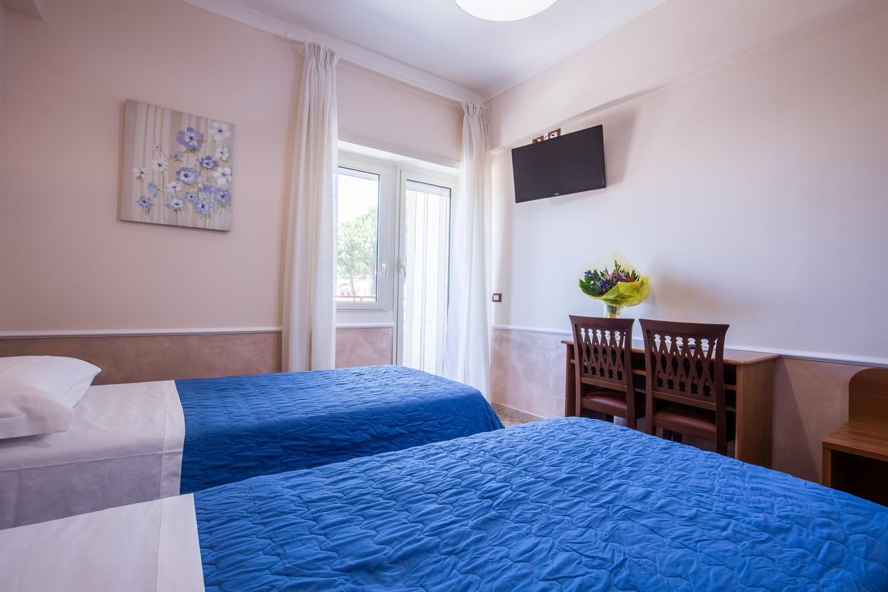 Hotel Casa Tra Noi Rom Exteriör bild